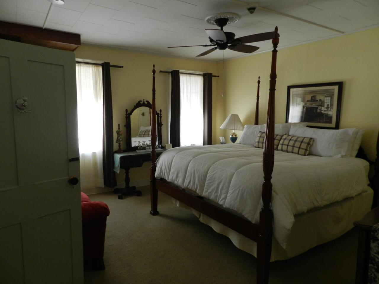 Waybury Inn East Middlebury 외부 사진